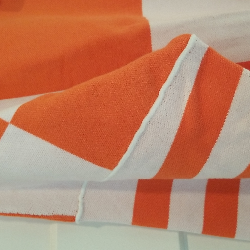 Orange and White Floral Checkered Sweater Bright Retro Soft NWT Size Large - Picture 4 of 6